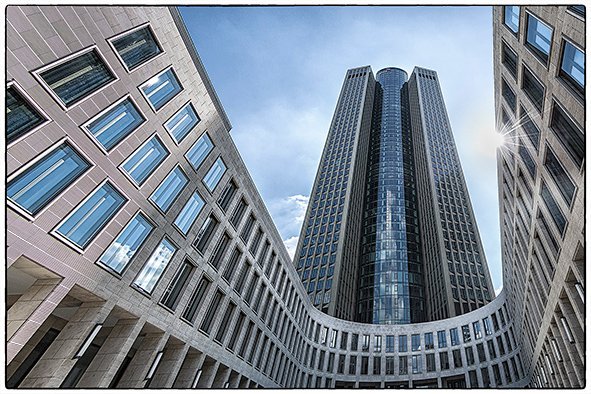 PWC - Tower 185_klein