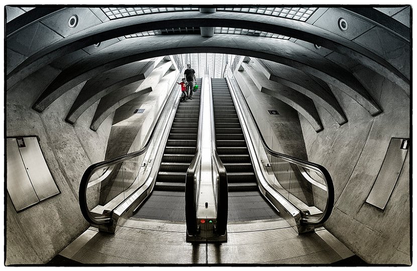 escalator 1